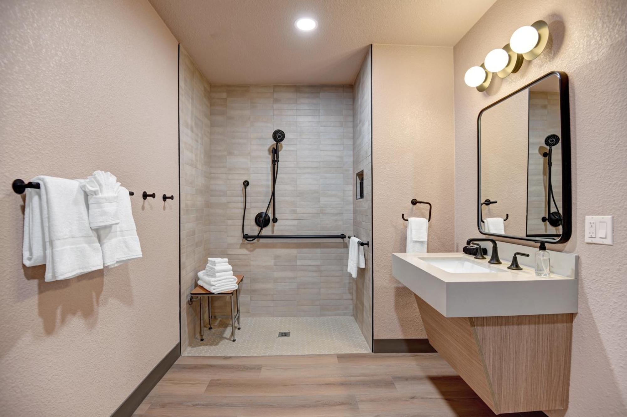 Hotel The Dunes 4*